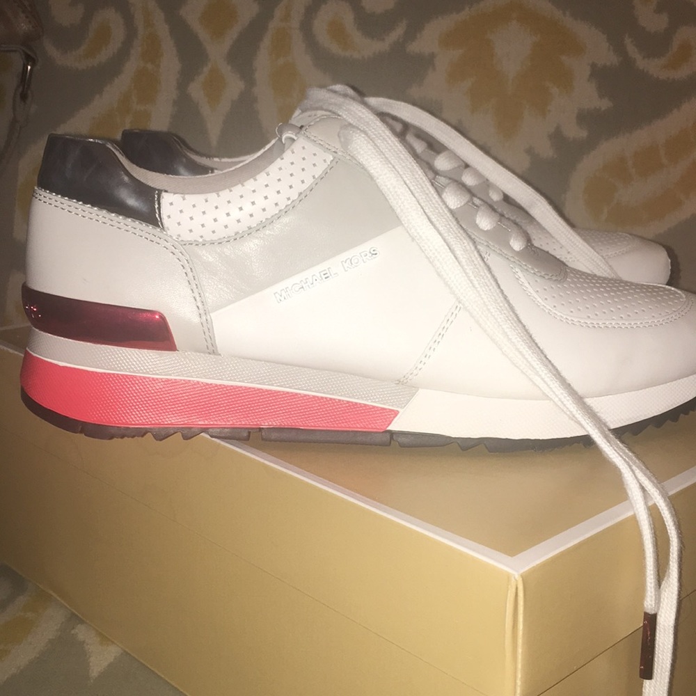 BRAND NEW Michael Kors sneakers